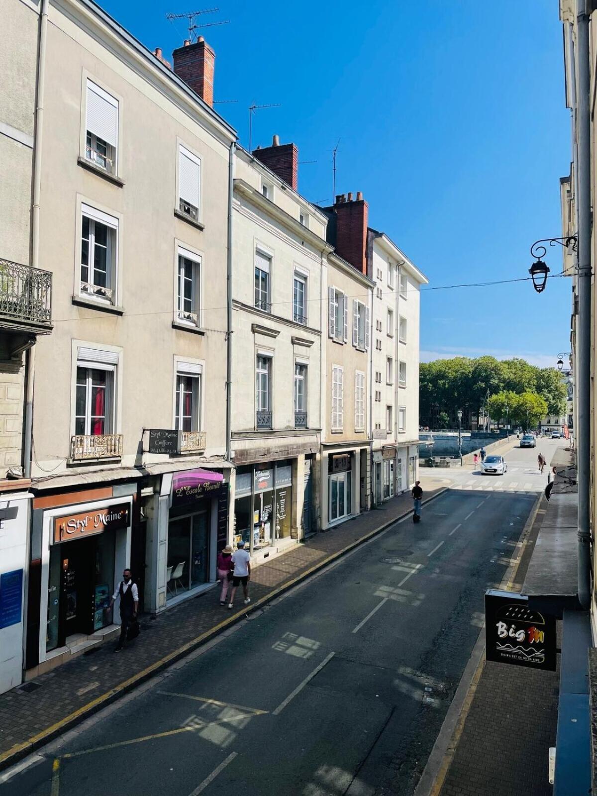 Casa Coeur Doutre Apartment อองเชร์ ห้อง รูปภาพ