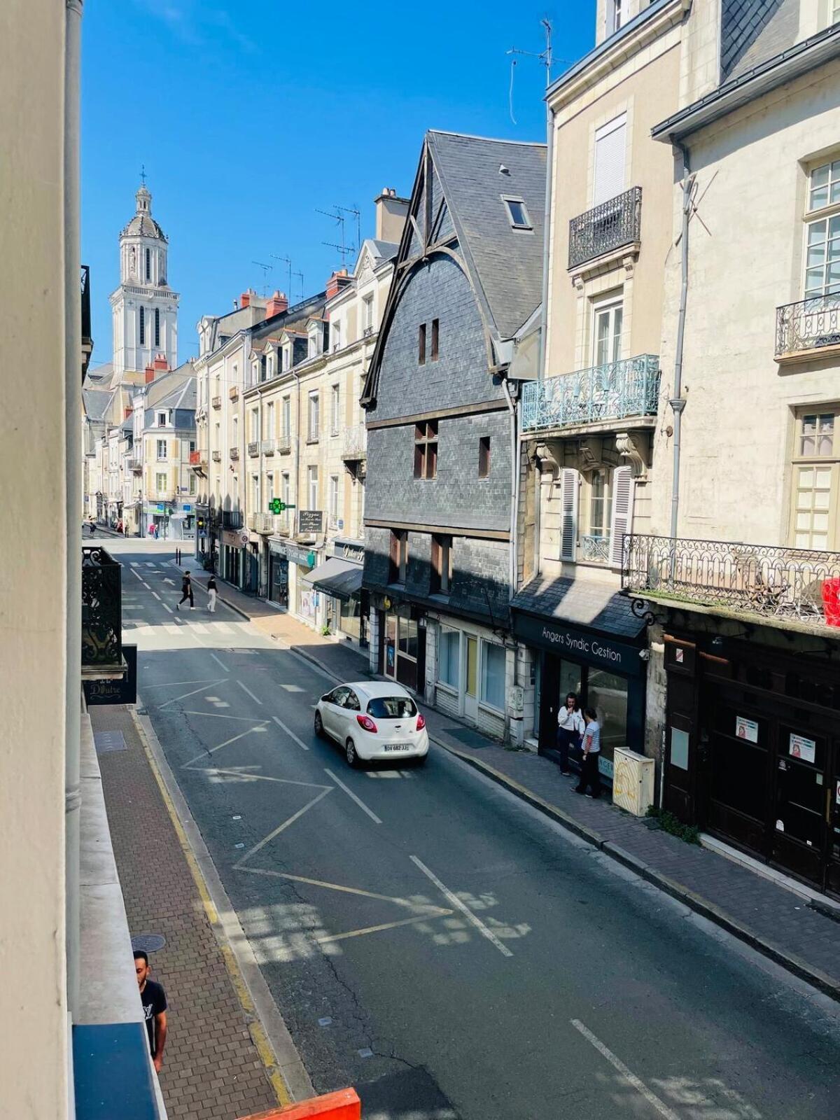 Casa Coeur Doutre Apartment อองเชร์ ห้อง รูปภาพ