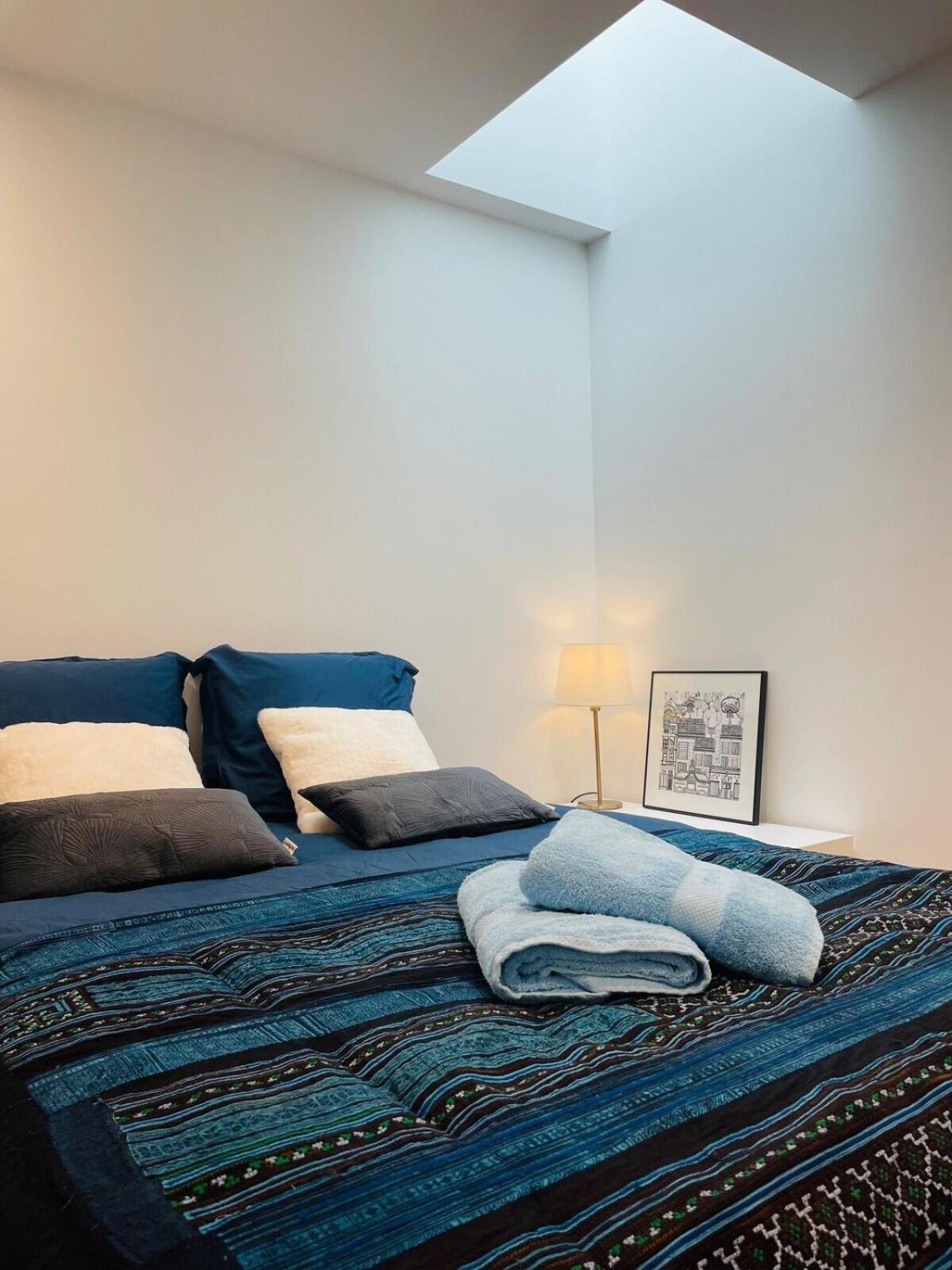 Casa Coeur Doutre Apartment อองเชร์ ห้อง รูปภาพ